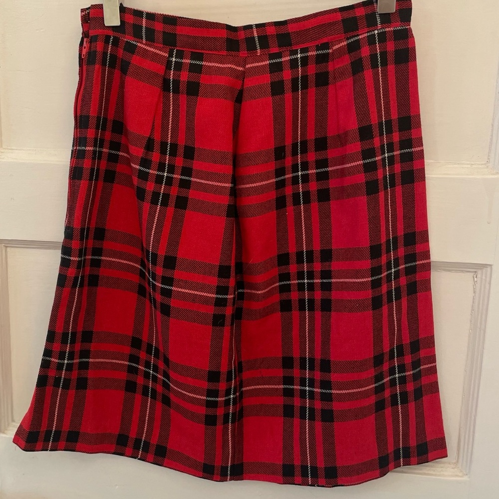Vintage 100% wool pencil skirt